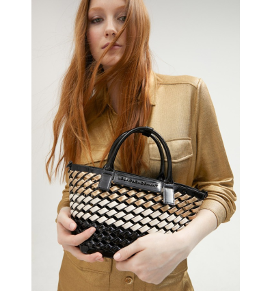 Mini capazo Lola Casademunt Charol